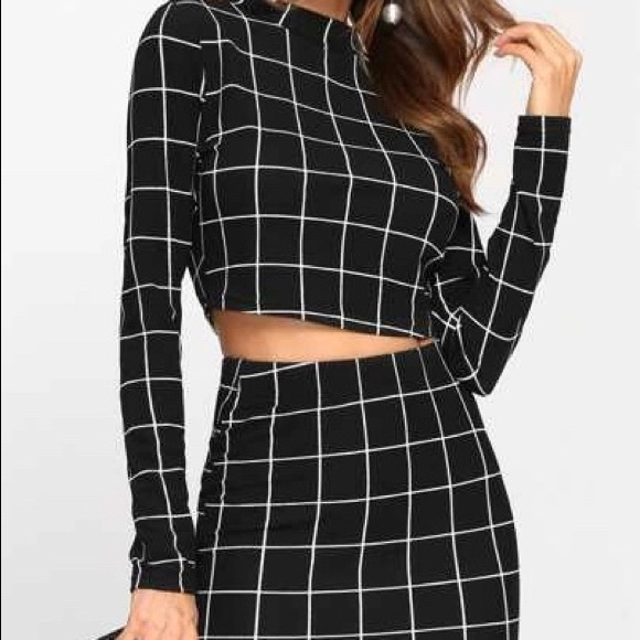 SHEIN CROP TOP & PENCIL SHIRT - Picture 2 of 8